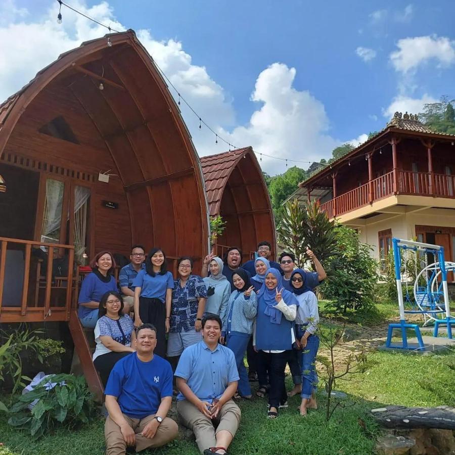 Wooden House Paseban Lodge